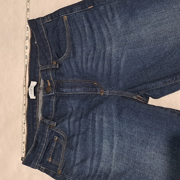 Loft Outlet Bootcut Jeans. Size 6. Medium Wash. - Picture 6 of 16